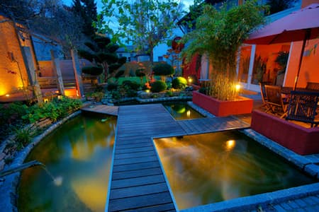 Outdoor Lighting Can Transform Your Keller Property